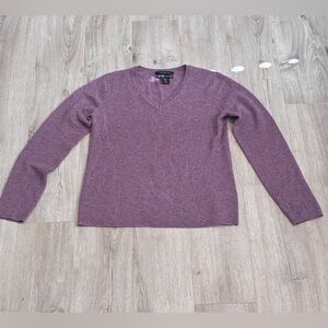 Cashmere Tahari Heather Plum V-Neck Sweater